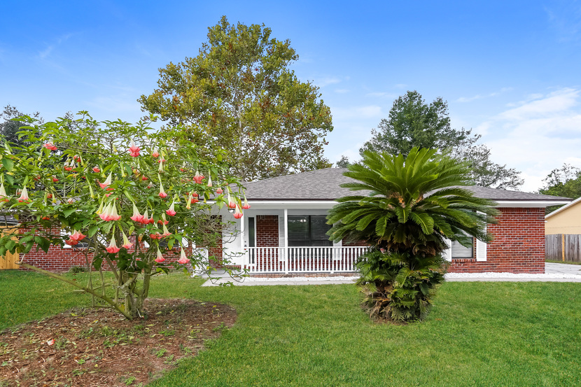 2146 SAYE Drive jacksonville, FL 32225